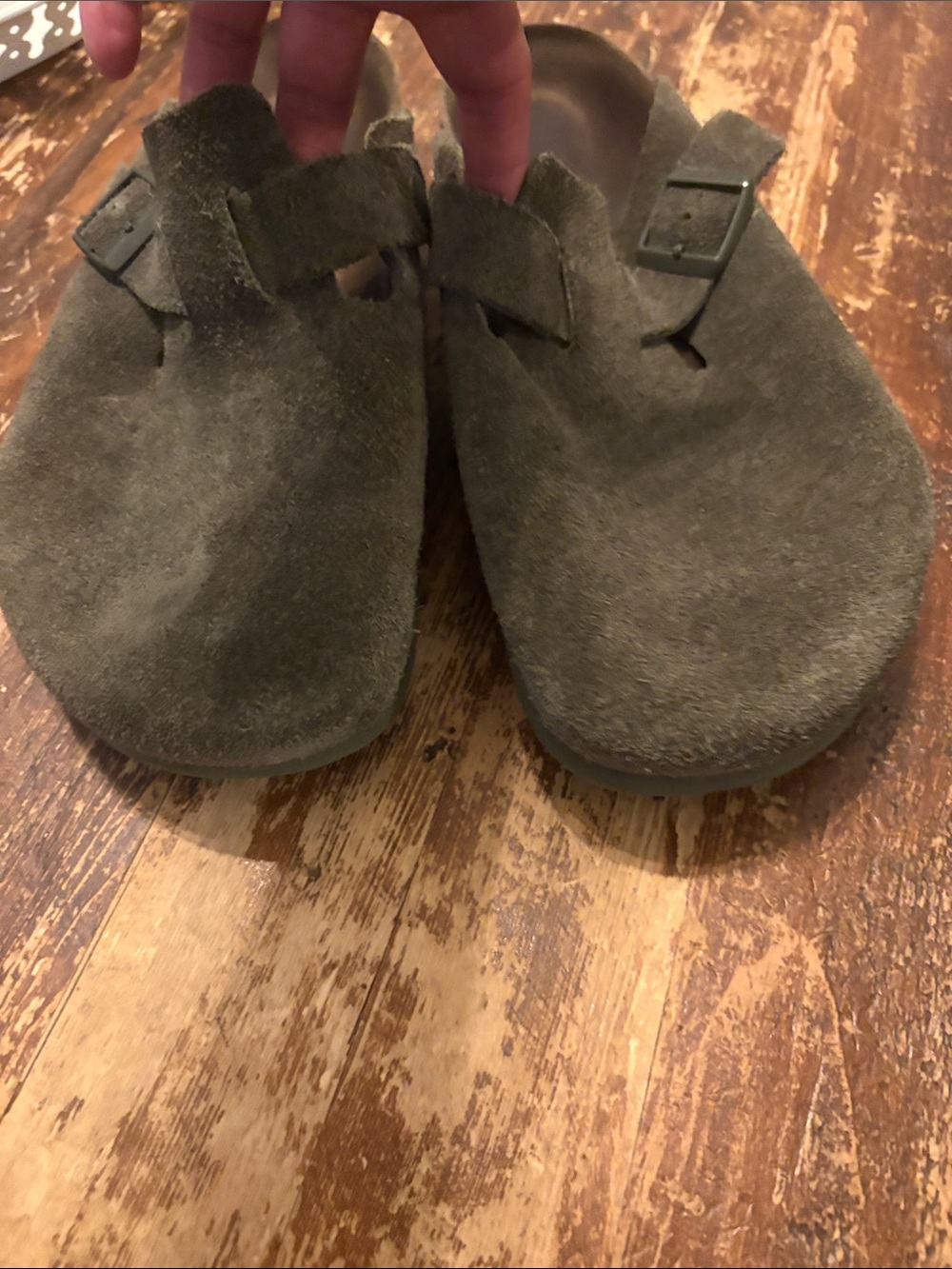 Birkenstock Kids Suede Clogs in Olive